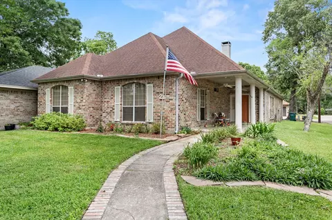 21 Sandelwood Trl Trl, Beaumont, TX 77706