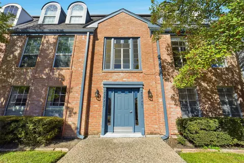 461 N Post Oak Ln #461, Houston, TX 77024