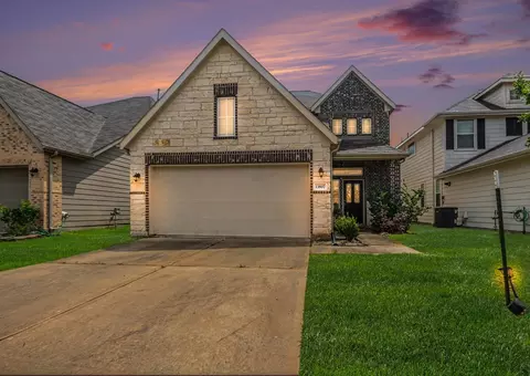 13807 Andover Park Dr, Houston, TX 77083