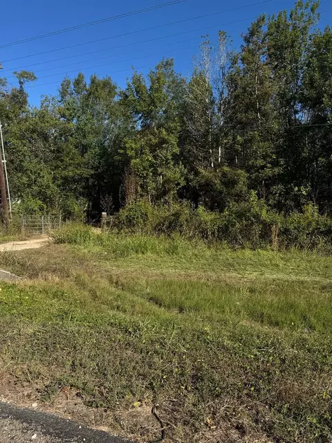 1563 Highway 105 E, Liberty, TX 77575 photo 4