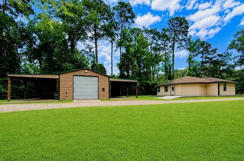11919 Magnolia Bend Dr, Conroe, TX 77302