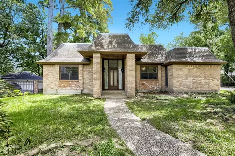 3811 Sunstone Dr, Houston, TX 77068