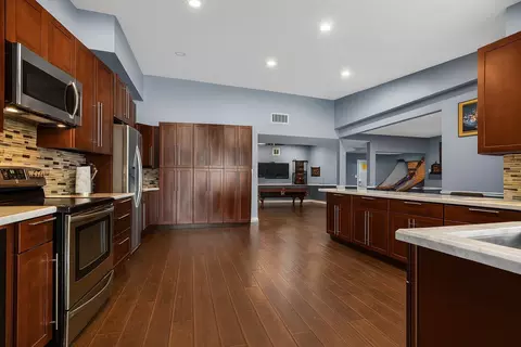 11719 Chuckson Dr, Houston, TX 77065