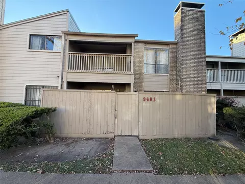 9461 Pagewood Ln, Houston, TX 77063