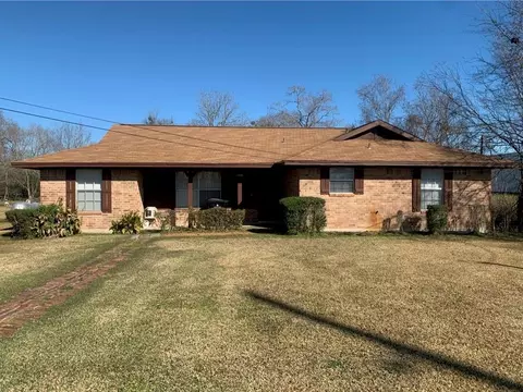 15202 Old Richmond Rd, Sugar Land, TX 77498