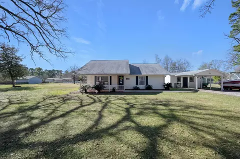 Exterior - 392 Timber Bay Dr, Trinity, TX 75862 photo 2 of 13