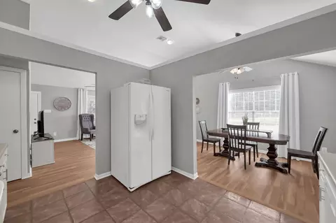 Entry Way - 392 Timber Bay Dr, Trinity, TX 75862 photo 3 of 3
