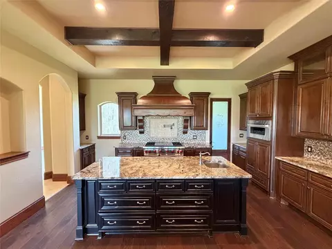 Kitchen - 903 Chenango Ranch Dr, Angleton, TX 77515 photo 3 of 5