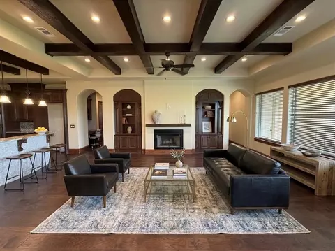 Living - 903 Chenango Ranch Dr, Angleton, TX 77515 photo 4 of 10