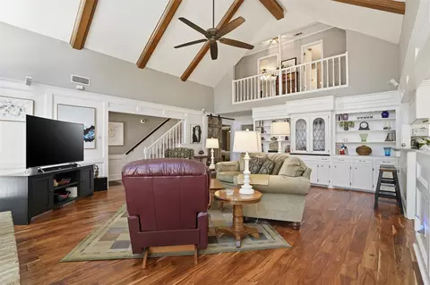 Living - 3207 Candleknoll Dr, Spring, TX 77388 photo 2 of 2