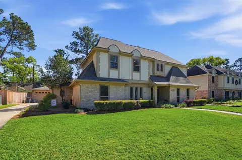 Exterior - 3207 Candleknoll Dr, Spring, TX 77388 photo 6 of 7