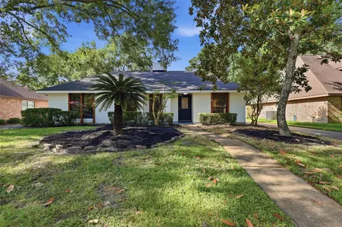 3714 Haven Pines Dr, Kingwood, TX 77345