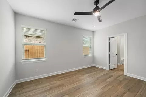 Bedroom - 6015 Diamond Leaf Ct, Conroe, TX 77304 photo 1 of 3