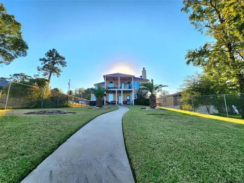 231 Key Largo Loop, Point Blank, TX 77364 photo 5