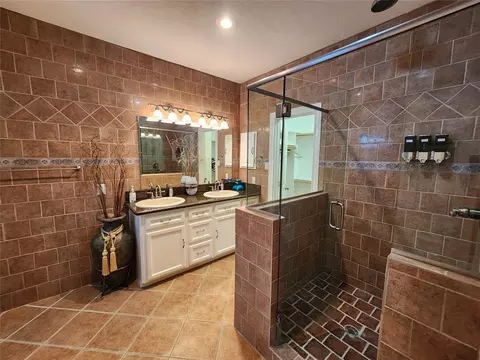 231 Key Largo Loop, Point Blank, TX 77364 photo 25