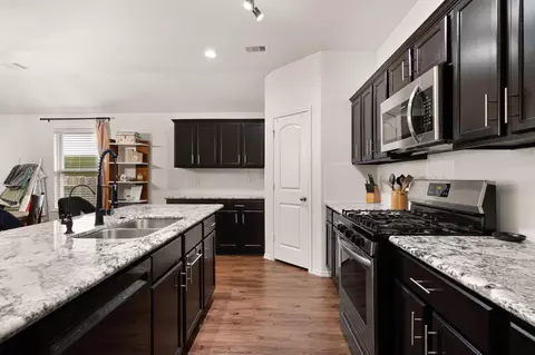 Kitchen - 23811 Pinebrook Thicket Ln, Spring, TX 77389 photo 3 of 3