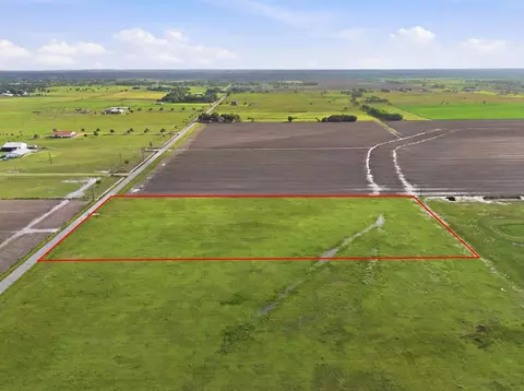 10845 Roesler Rd, Needville, TX 77461