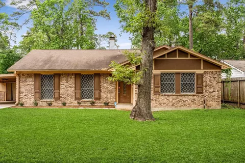 12118 Quail Hollow Ln, Pinehurst, TX 77362