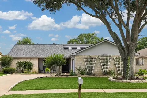 1903 Mustang Springs Dr, Missouri City, TX 77459