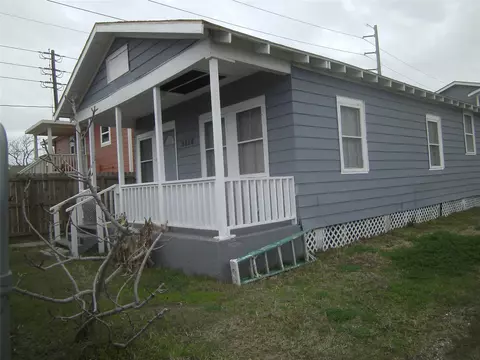 5224 Avenue M 12, Galveston, TX 77551