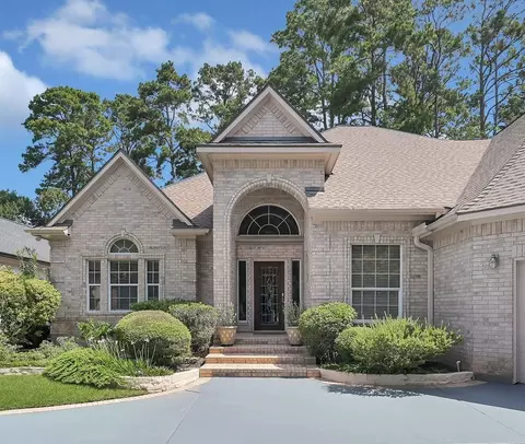 3079 Bentwater Dr, Montgomery, TX 77356