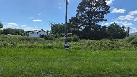 lot S 7-10 Blk 391 Cemetery Rd, Hempstead, TX 77445