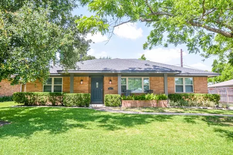 1815 Sea Queen Ct, Houston, TX 77008