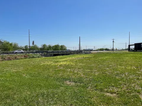 0 W Jackson, El Campo, TX 77437