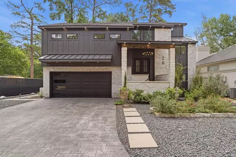 26 Leisure Ln, The Woodlands, TX 77380
