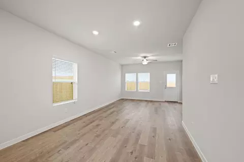 17138 King Eider Rd, Waller, TX 77484 photo 6