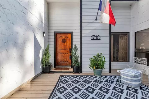 1710 Hill Top Ln, Houston, TX 77339