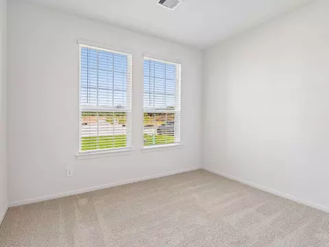 Bedroom - 2134 Rawls Ranch Dr, Conroe, TX 77301 photo 2 of 8