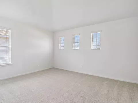 Bedroom - 2134 Rawls Ranch Dr, Conroe, TX 77301 photo 5 of 8