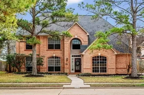 20731 Maple Village Dr, Cypress, TX 77433