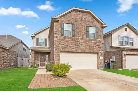 3058 Hawthorne Glen Ln, Dickinson, TX 77539
