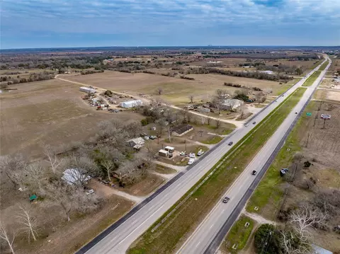 4002 W State Highway 71, La Grange, TX 78945
