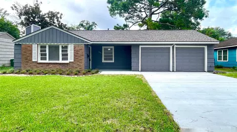 5905 Darnell St, Houston, TX 77074