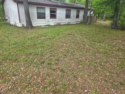 3 Brandon Rd, Huntsville, TX 77320