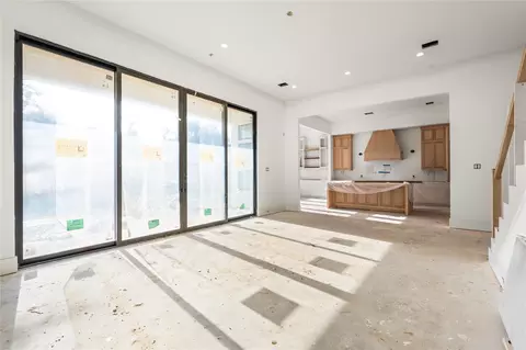 Living - 2011 Singleton St, Houston, TX 77008 photo 3 of 3
