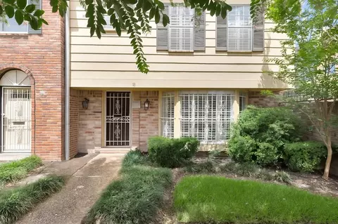 6350 Briar Rose Dr #185, Houston, TX 77057