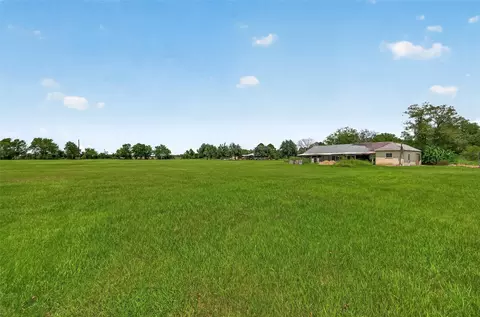 Exterior - 13509 Krueger Rd, Guy, TX 77444 photo 4 of 4