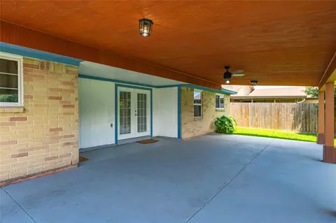 Exterior - 2007 Cannonade Dr, Pasadena, TX 77503 photo 5 of 10