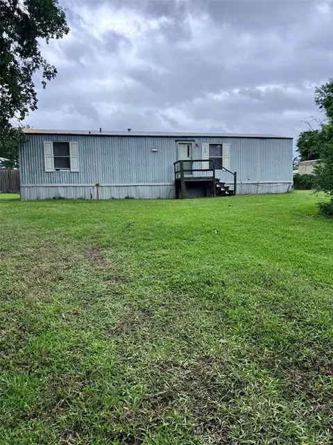 145 Brown Ave, Onalaska, TX 77360 photo 1
