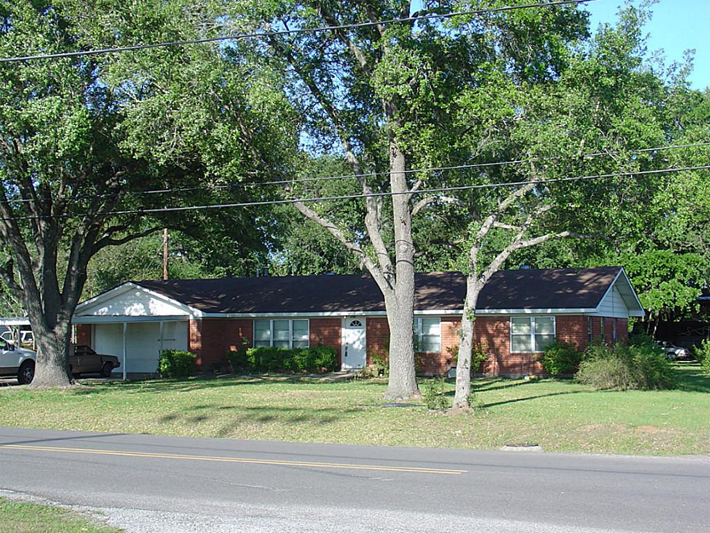2114 Field Store, Waller, TX 77484 photo 1