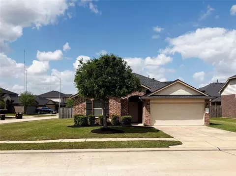 2022 Wellfleet Xing, Fresno, TX 77545