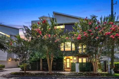 4129 Dickson St, Houston, TX 77007