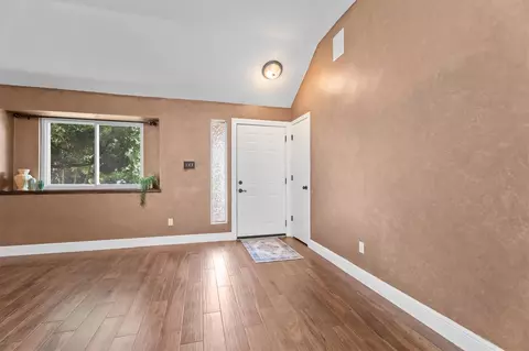 Entry Way - 5010 Deer Point Dr, Spring, TX 77389 photo 2 of 3