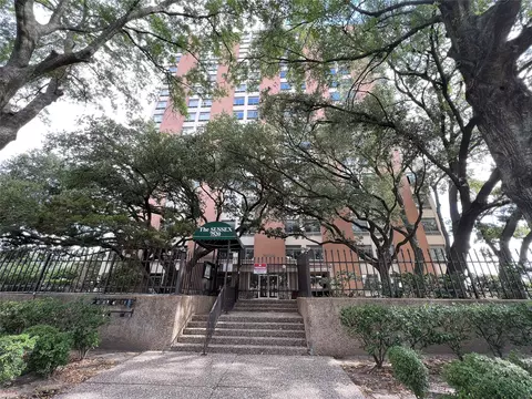 7520 Hornwood Dr #608, Houston, TX 77036