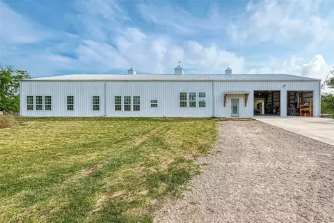 1295 Brazos River Rd, Freeport, TX 77541