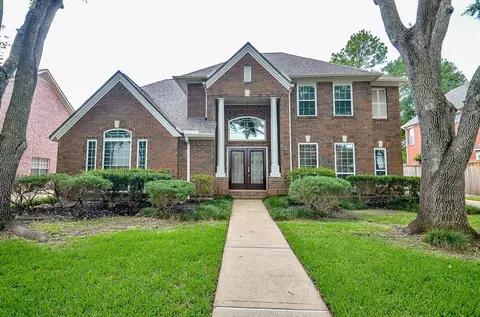 3815 Meadow Spring Dr, Sugar Land, TX 77479